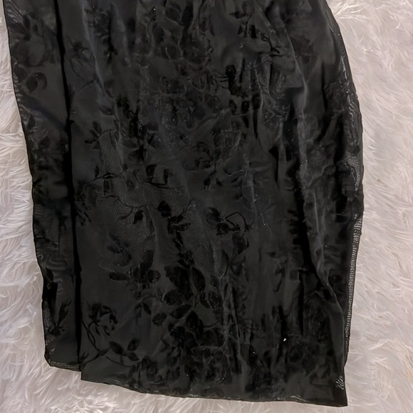 Floral Mesh Leggings - Picture 3 of 3